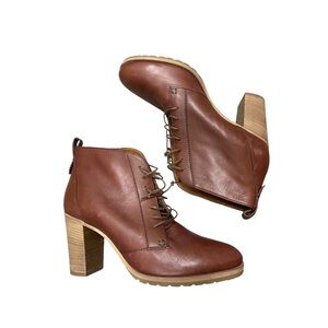 Madewell 1937 the Regan heeled oxford boot lace up size 9